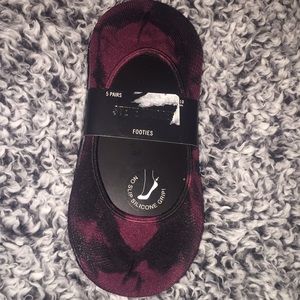 STEVE MADDEN Tie Dye No Show Socks. 5pk.